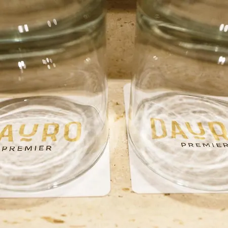 Dauro Premier Hotel