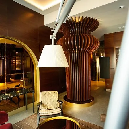 Dauro Premier Hotel