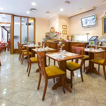 Dauro Premier 3* Granada