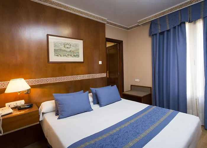 ホテル Dauro Premier グラナダ