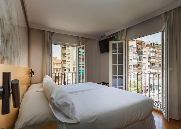 Dauro Premier ホテル グラナダ