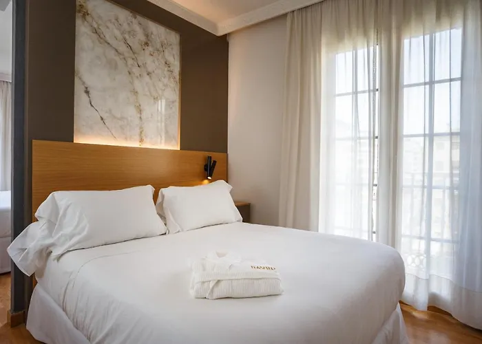 ホテル Dauro Premier グラナダ