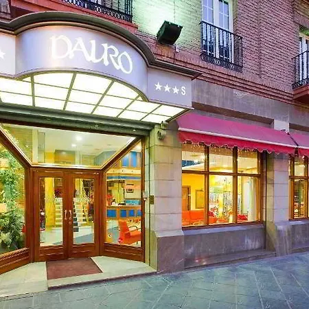Hotel Dauro Premier 3*